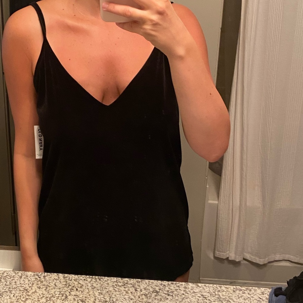 NWT old navy velvet top